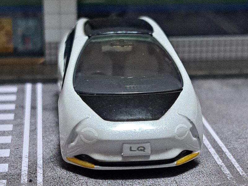 トミカ トヨタ・LQ