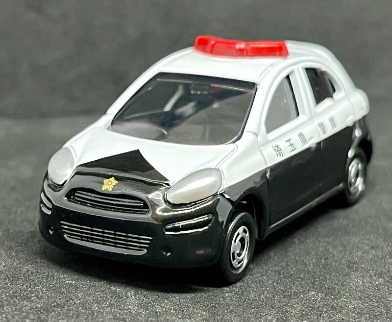 トミカ17-9 日産 マーチ パトロールカー