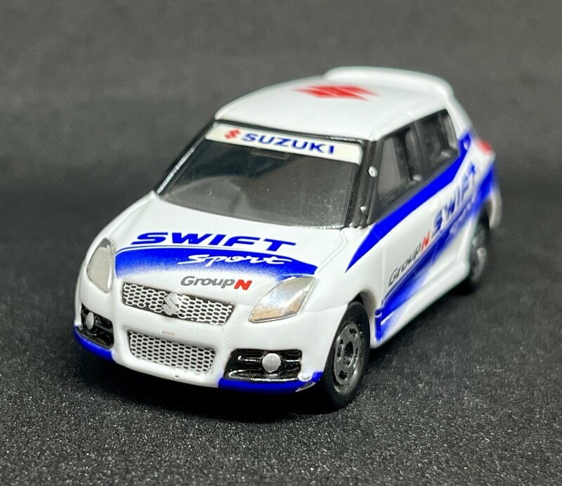 トミカ16-5 スズキ スイフトスポーツ ラリーカップカー