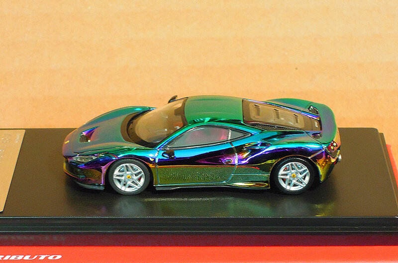 FERRARI F8 TRIBUTO (Chameleon)1/64 XF Model
