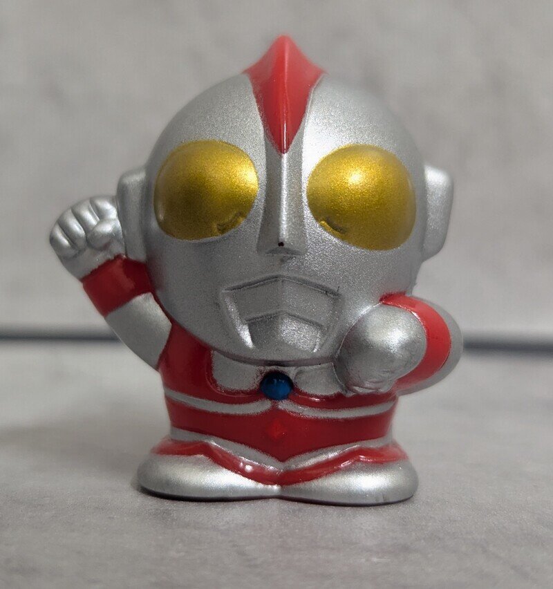ウルトラマン８０