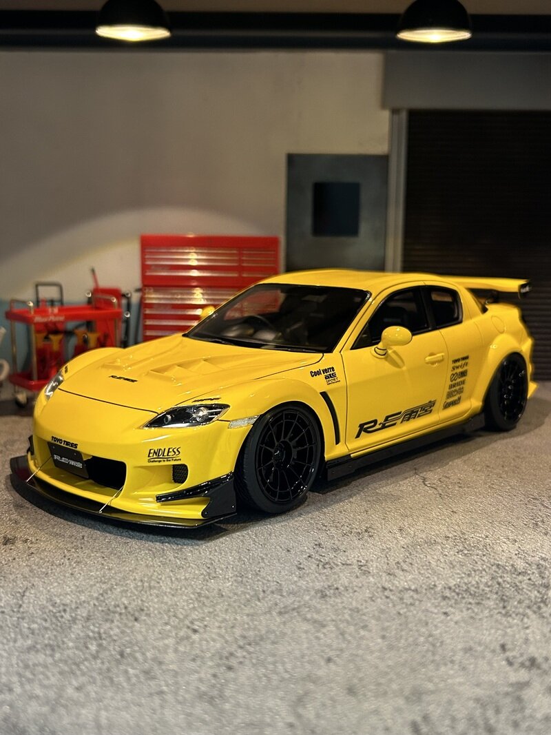 Mazda RX-8 (SE3P)