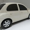 日産　マーチ　カラーサンプル