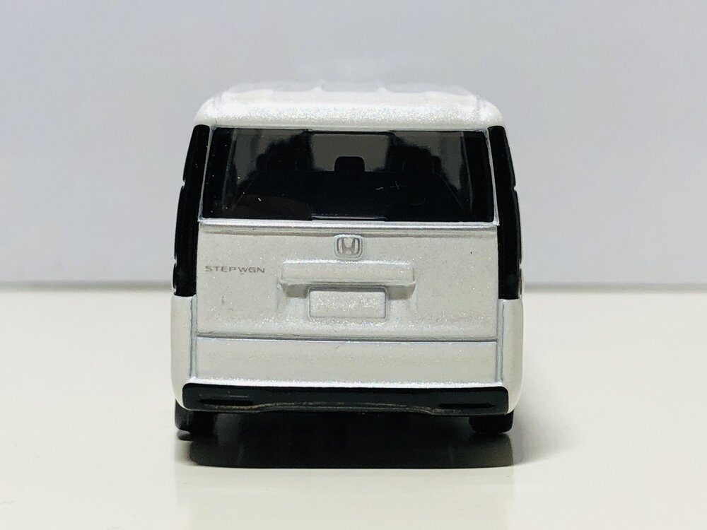 トミカ No.39-8 ホンダ ステップワゴン AIR ホンダコムテック