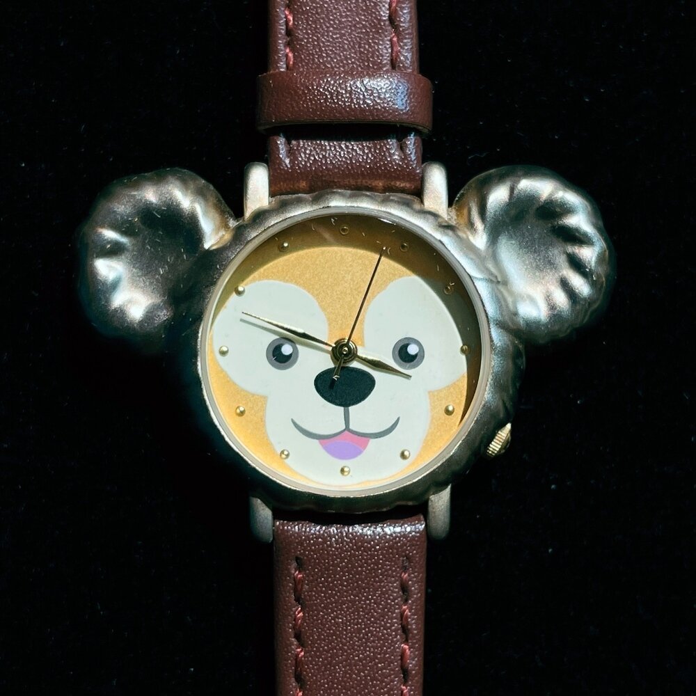 【驚きの値段で】 東京ディズニーシー 2014年8月8日 ダッフィー腕時計 in 展示中 時計